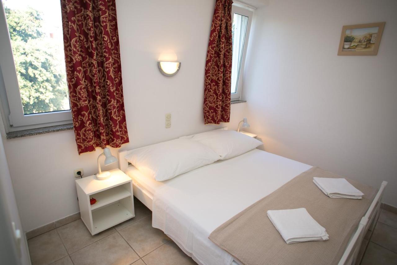 Apartments Ostrea - Mimoza Novalja Zewnętrze zdjęcie