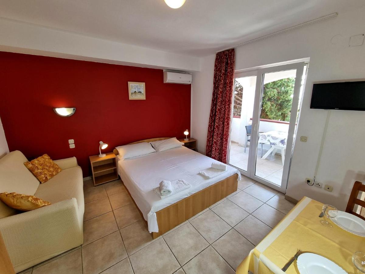 Apartments Ostrea - Mimoza Novalja Zewnętrze zdjęcie